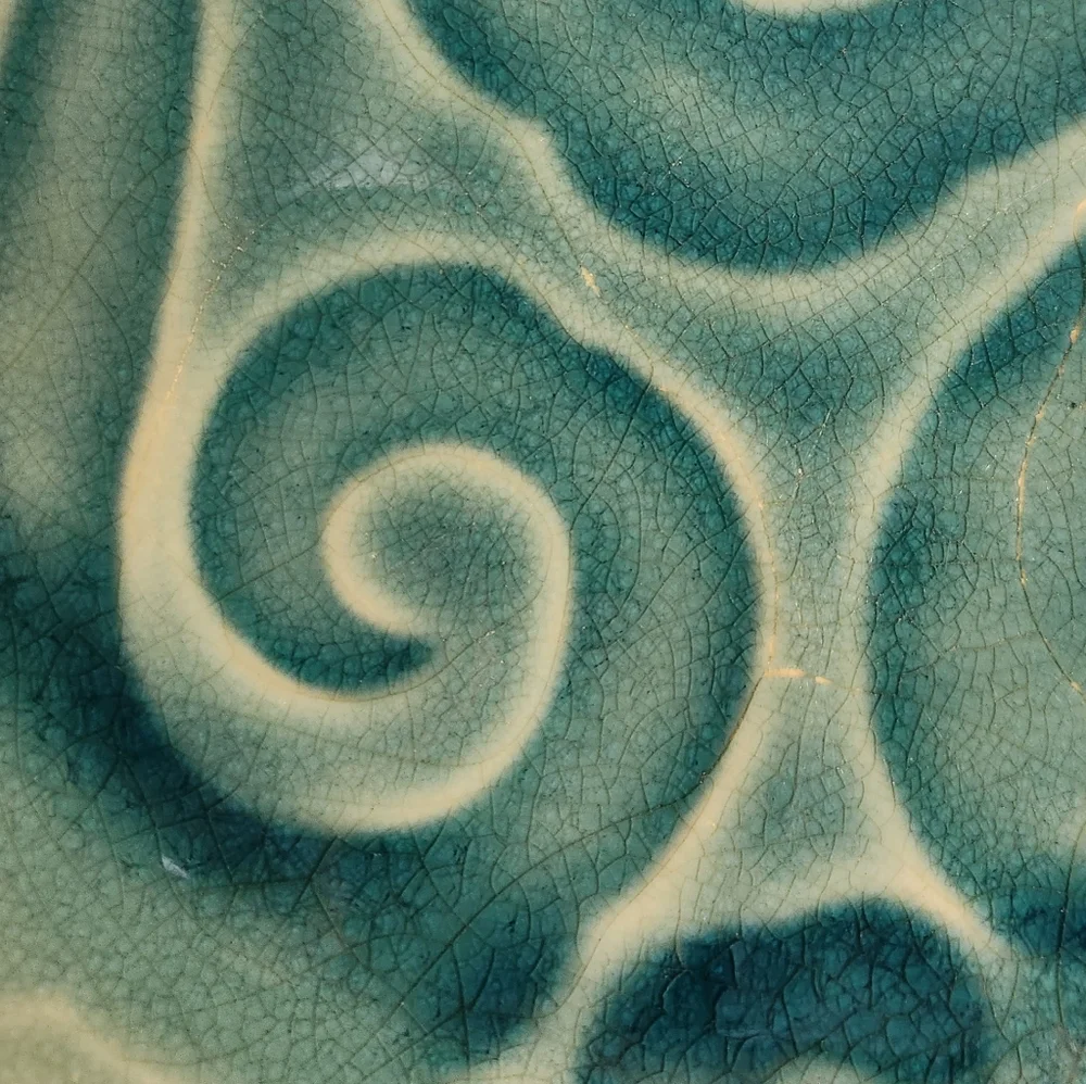 Pier 1 discontinued Tidal single dinner plate blue green‎ wave pattern ceramic